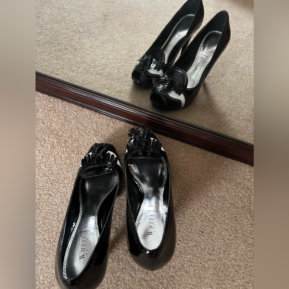 White House Black Market “Kate” Black & White Patent Leather Heels - Picture 8 of 17